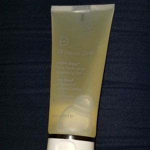 Dr Dennis Gross Alpha Beta pre cleansing gel